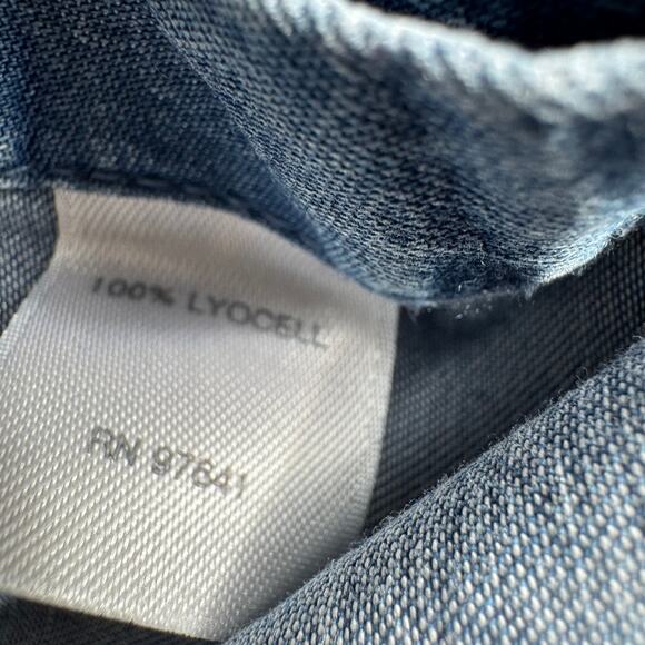 J.Jill Chambray Denim Button Up Side Button Slit Oversized Tunic Top Medium - Picture 9 of 11